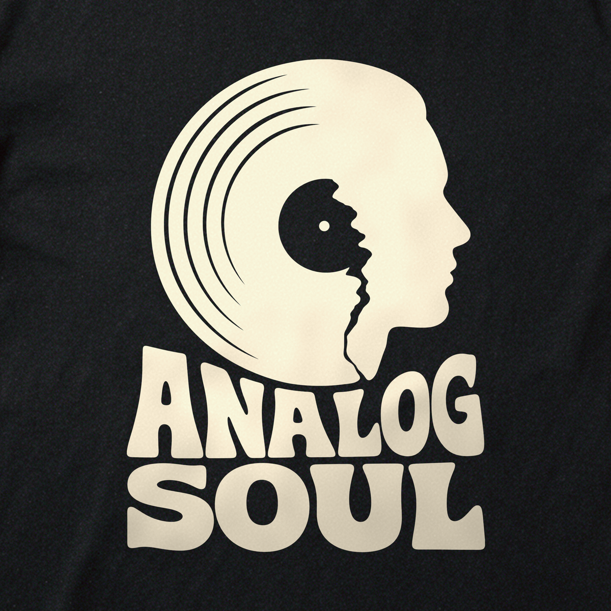 Analog Soul Tee - Black close-up print