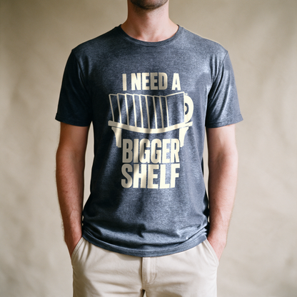 I Need a Bigger Shelf Tee - Dark Heather Grey draagfoto