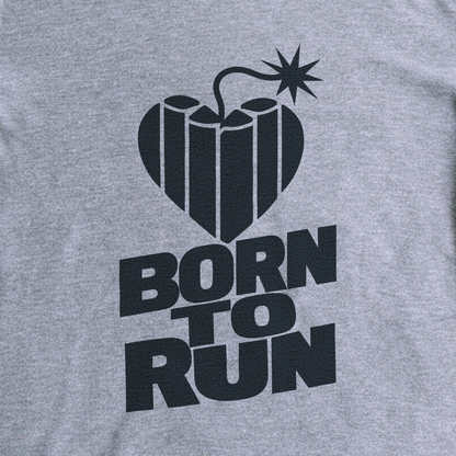 Born to Run Tee - Sport Grey close-up print