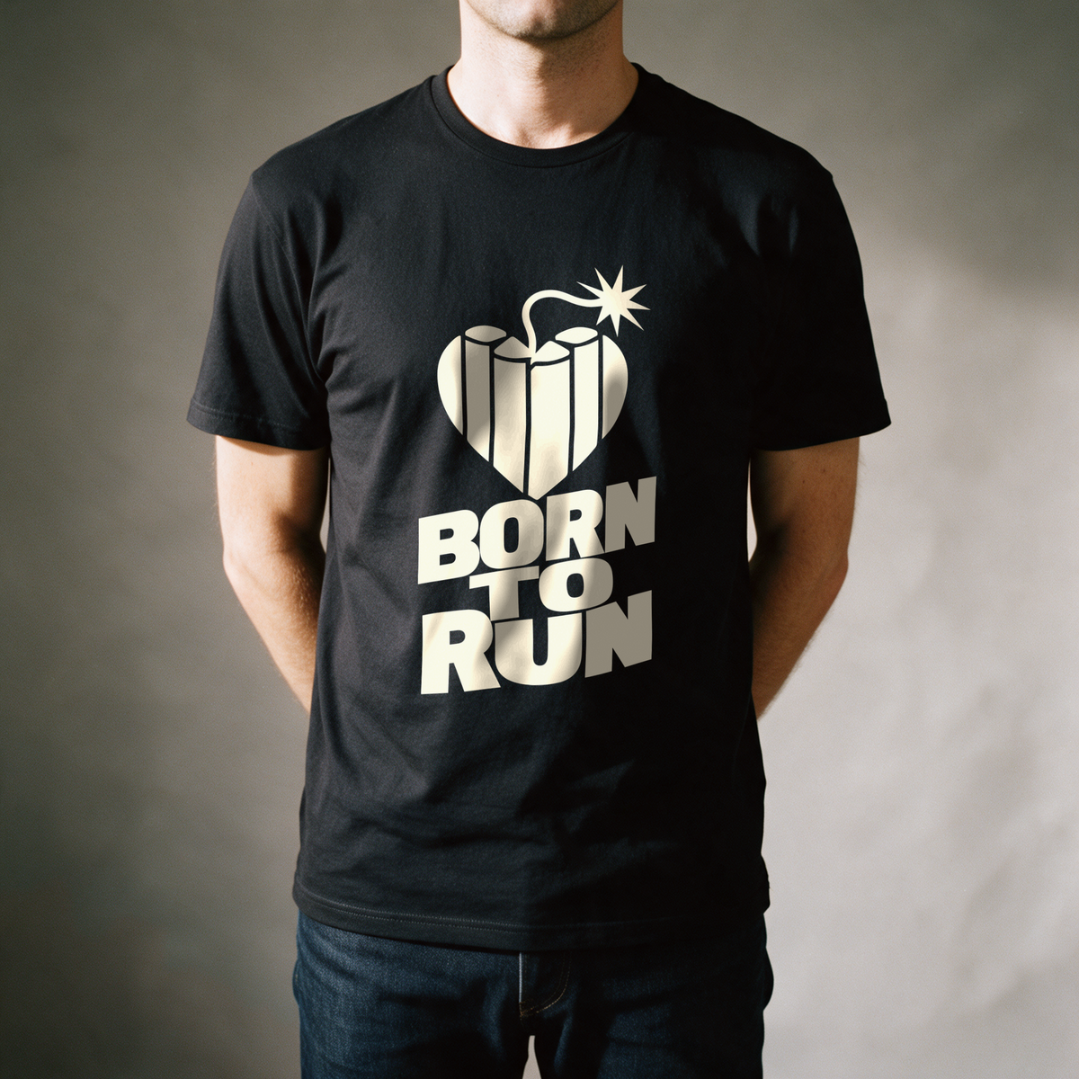 Born to Run Tee - Black draagfoto
