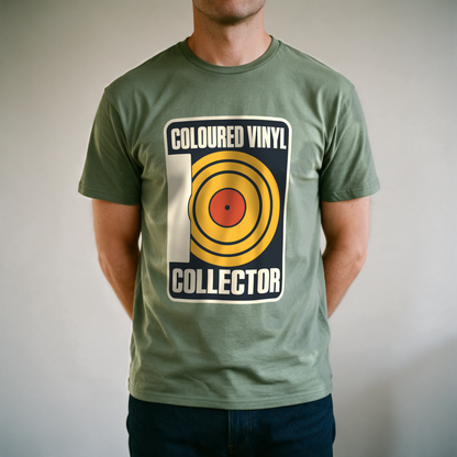 Coloured Vinyl Collector Tee - Military Green draagfoto
