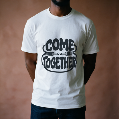 Come Together Tee - White draagfoto