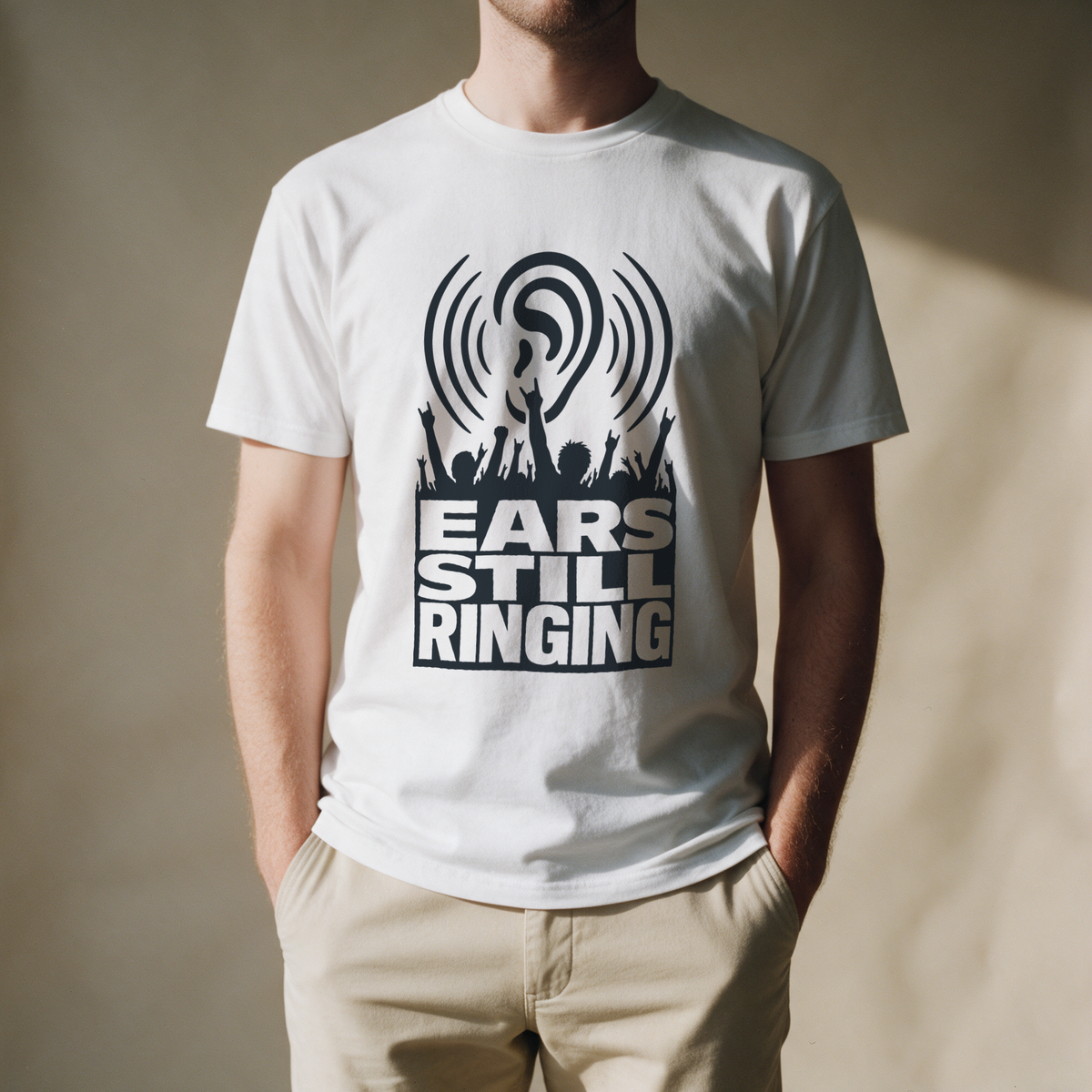 Ears Still Ringing Tee - White draagfoto