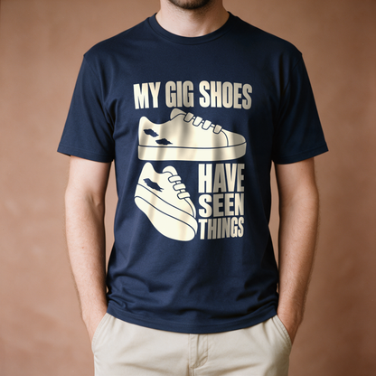 My Gig Shoes Have Seen Things Tee - Navy draagfoto
