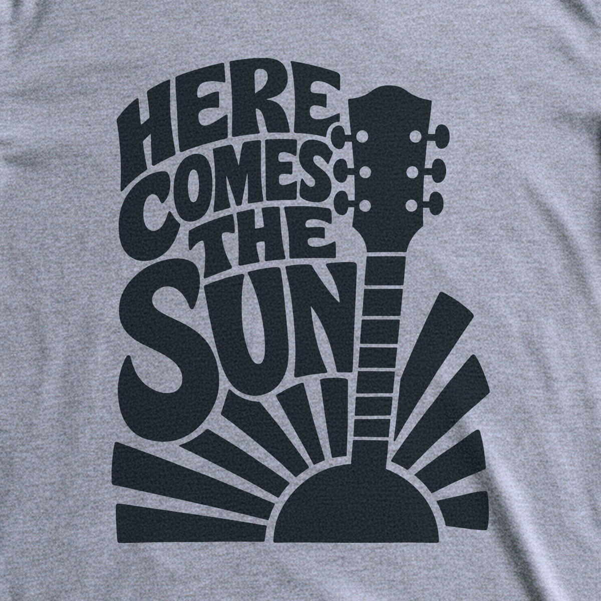 Here Comes the Sun Tee - Sport Grey close-up print