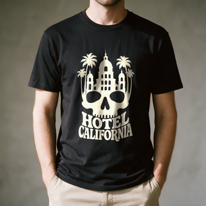 Hotel California Tee - Black draagfoto