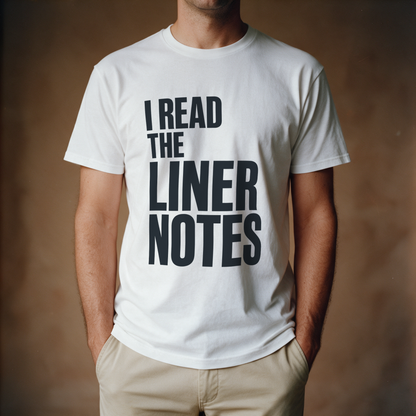 I Read the Liner Notes Tee - White draagfoto