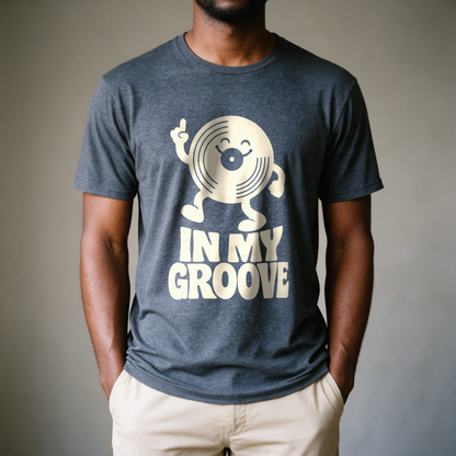 In My Groove Tee - Dark Heather Grey draagfoto