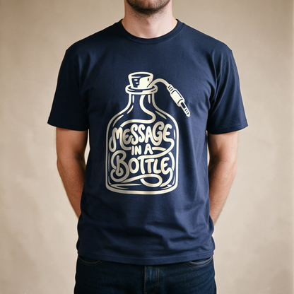Message in a Bottle Cable Tee - Navy draagfoto