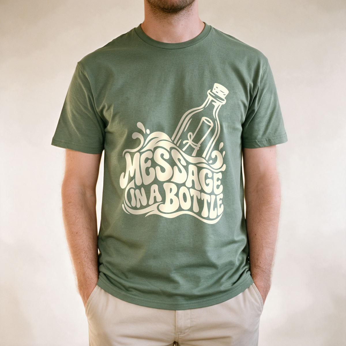 Message in a Bottle Wave Tee - Military Green draagfoto