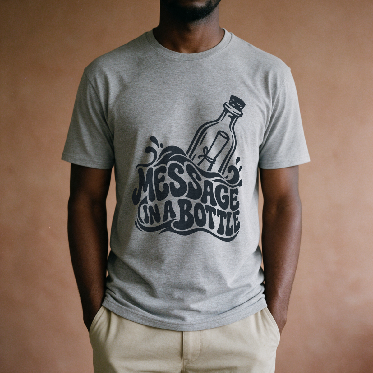 Message in a Bottle Wave Tee - Sport Grey draagfoto