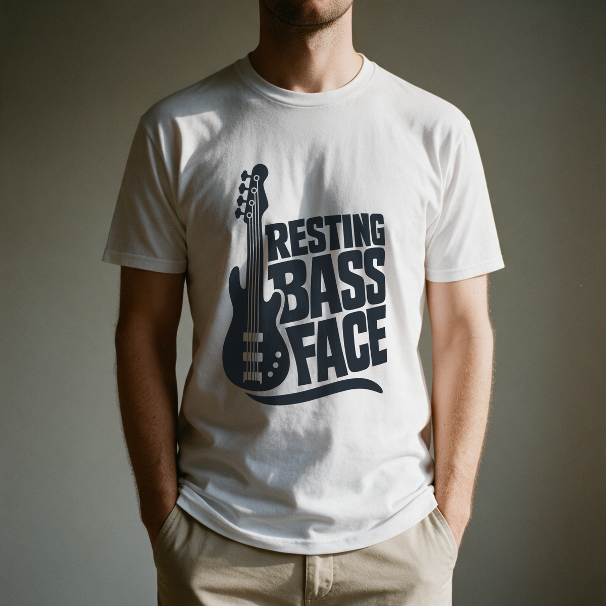 Resting Bass Face Tee - White draagfoto