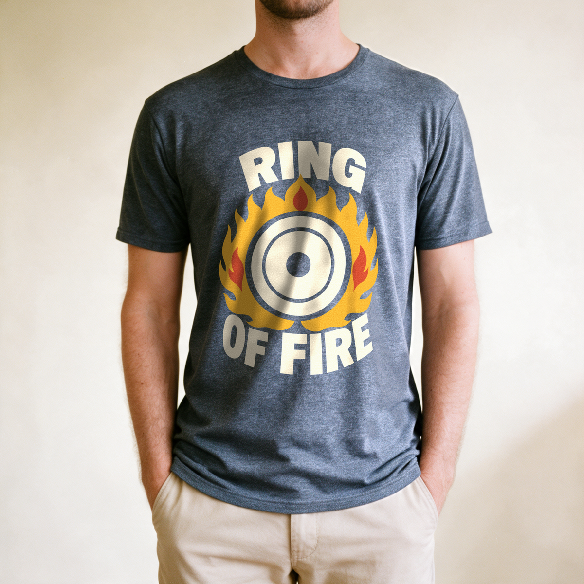 Ring of Fire Tee - Dark Heather Grey draagfoto