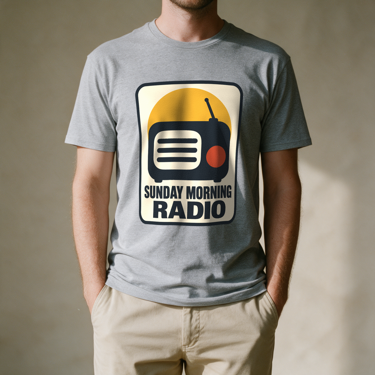Sunday Morning Radio Tee - Sport Grey draagfoto