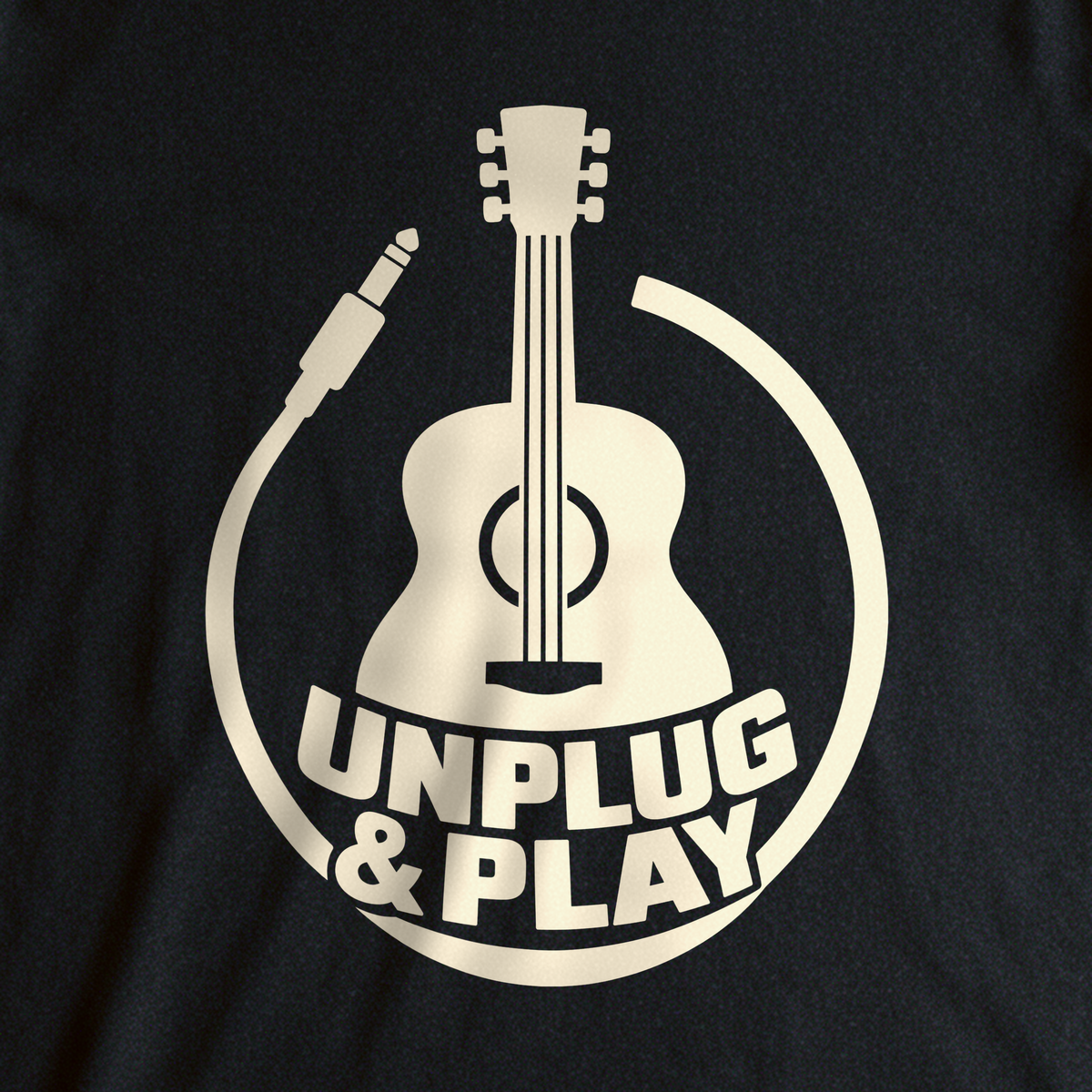 Unplug & Play Tee - Black close-up print