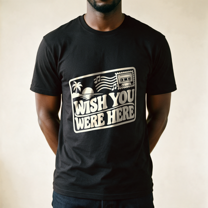 Wish You Were Here Postcard Tee - Black draagfoto