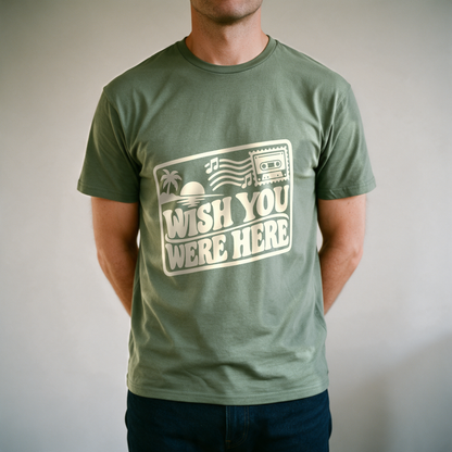 Wish You Were Here Postcard Tee - Military Green draagfoto
