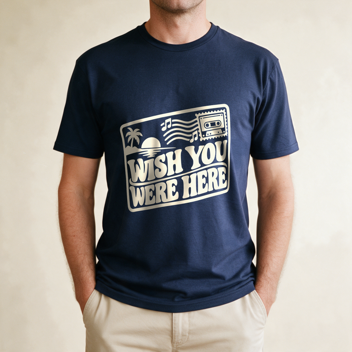 Wish You Were Here Postcard Tee - Navy draagfoto
